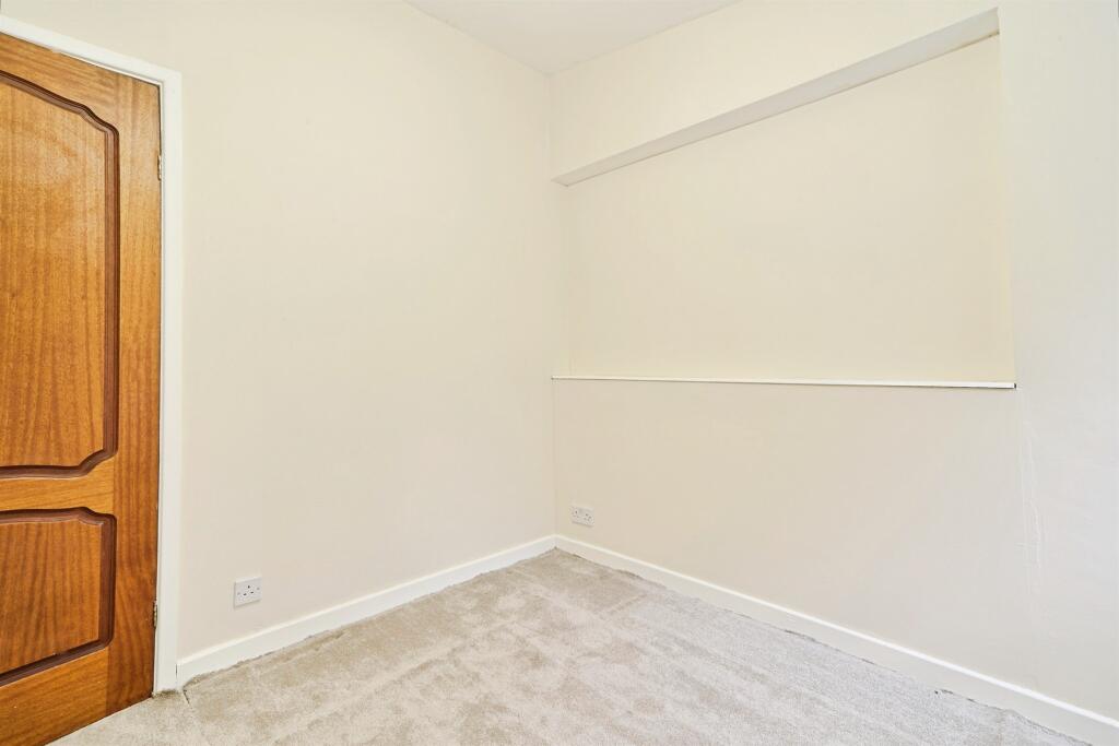 Additional image 12 of Park Drive, Bradford