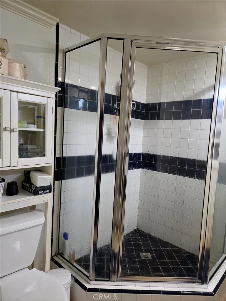 Additional image 47 of 2129 N Poplar St, Santa Ana, CA 92706