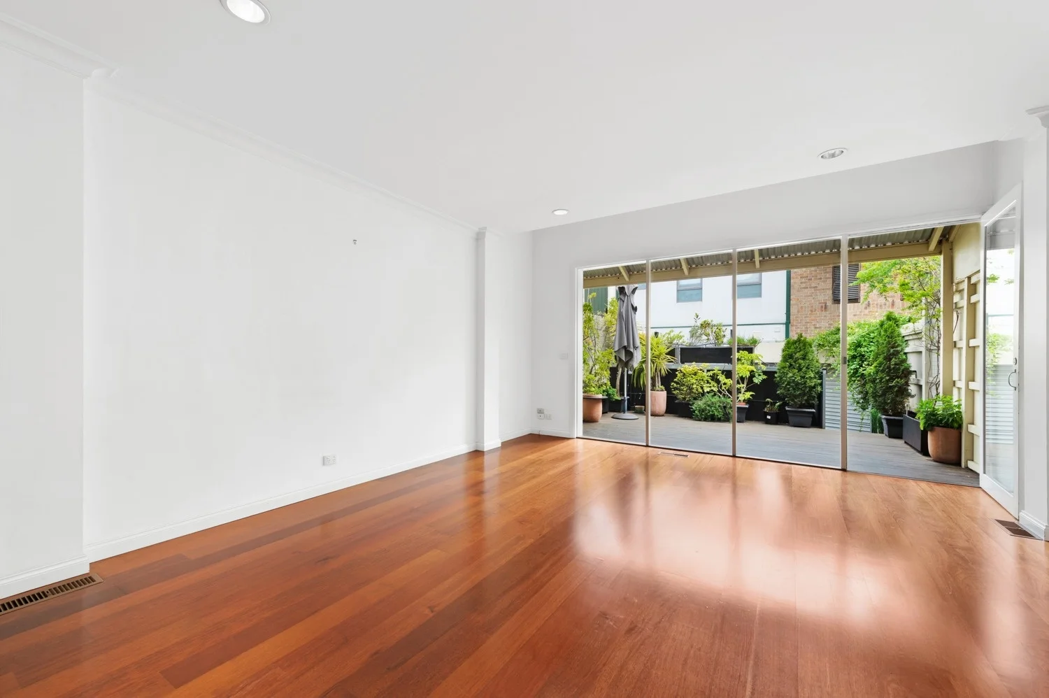 Additional image 4 of 14 Dow Street, South Melbourne VIC 3205