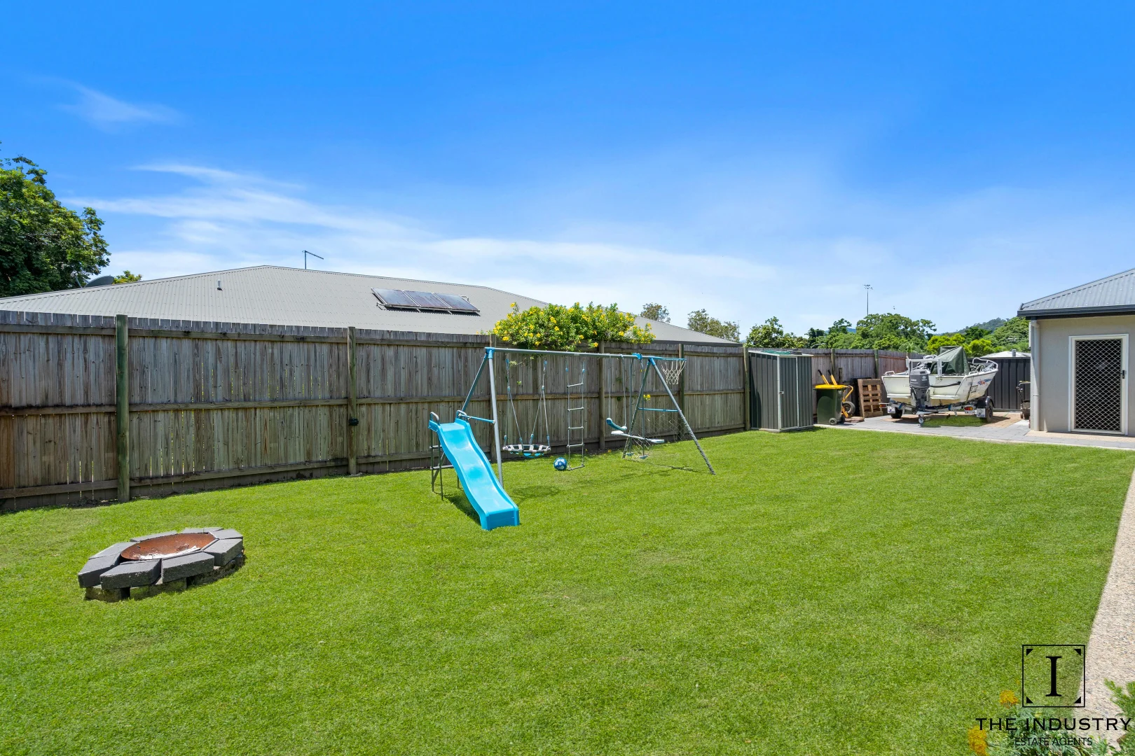 Additional image 11 of 47 Timberlea Drive East, Bentley Park QLD 4869