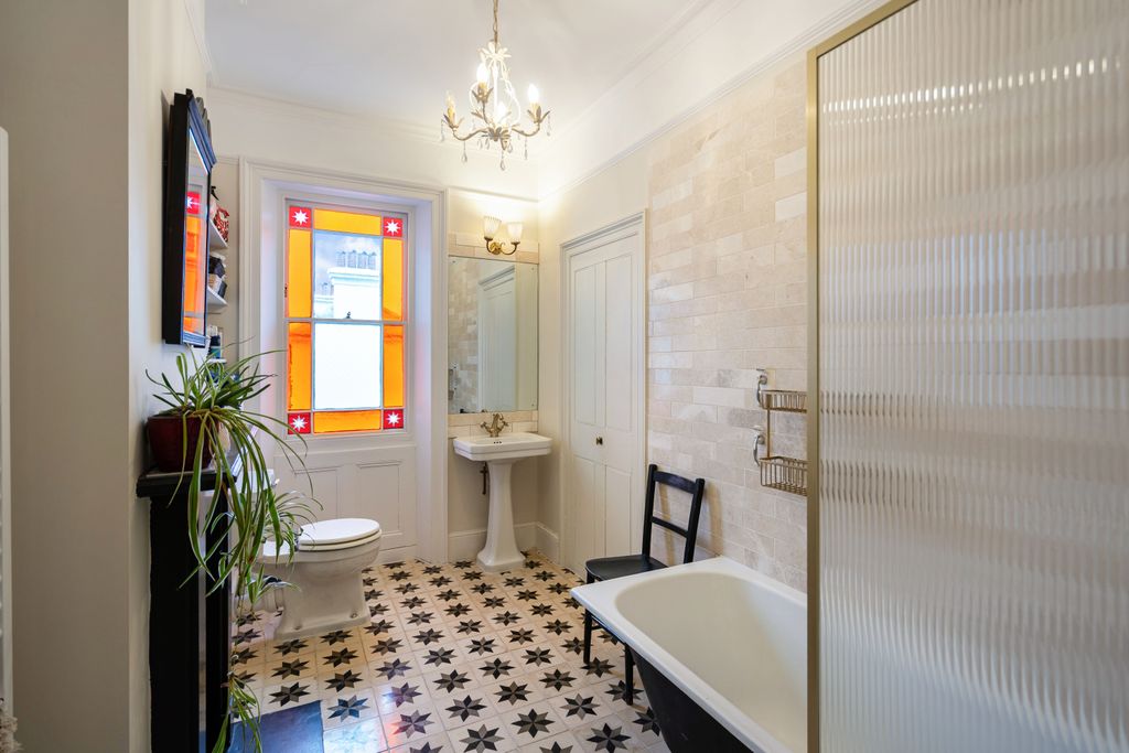Additional image 23 of 6 bed semi-detached house for saleMontpelier Villas, Brighton BN1