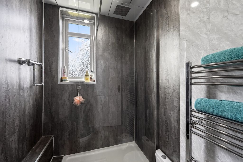 Additional image 9 of 2 bed flat for saleMckinlay Crescent, Irvine KA12