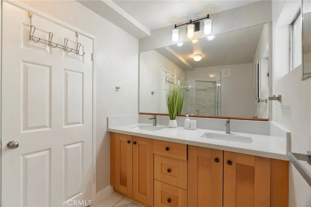 Additional image 48 of 710 Elmwood Dr, Escondido, CA 92025
