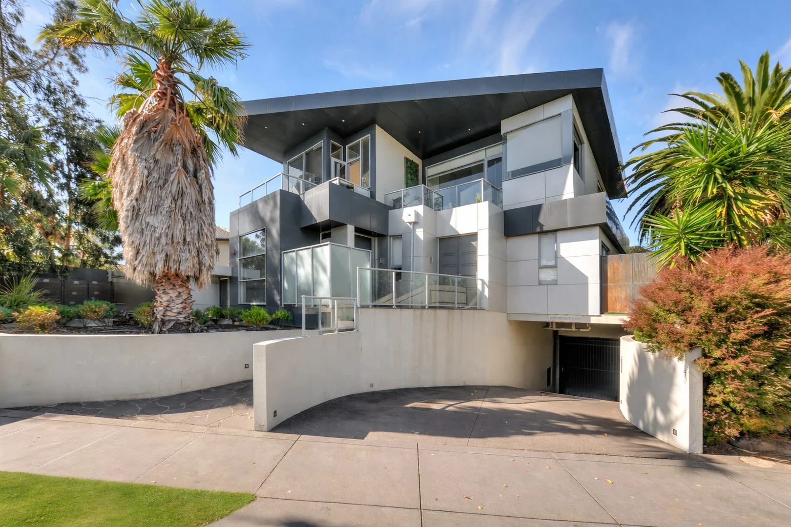 7/10 Warrigal Road, Parkdale VIC 3195
