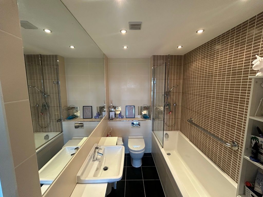 Additional image 15 of 2 bed flat for saleCove House, Locks Common Road, Porthcawl CF36