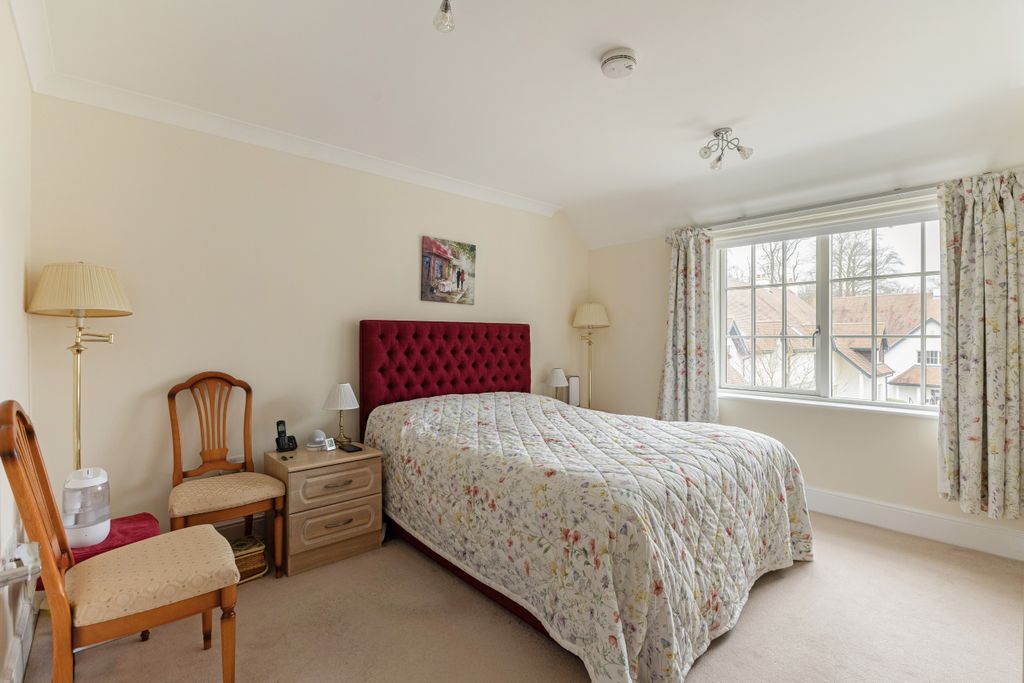 Additional image 7 of 2 bed flat for saleTempleton Road, Hungerford RG17