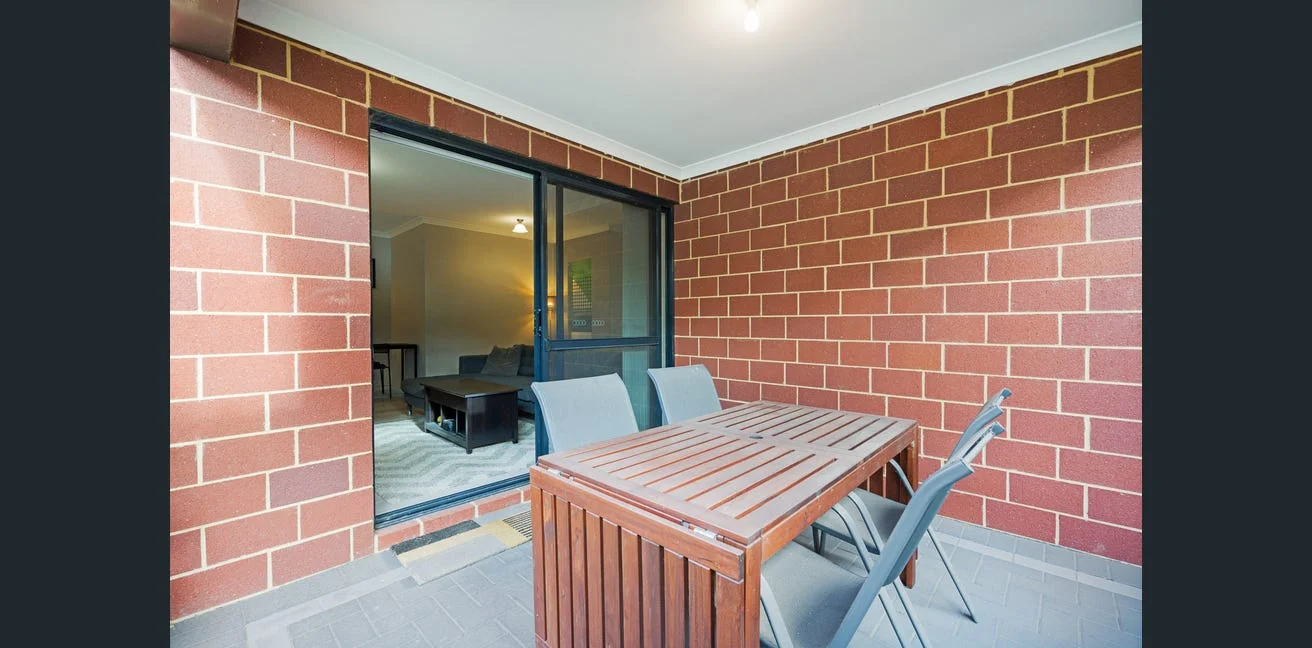 Additional image 3 of 385A Carrington Street, Hamilton Hill WA 6163