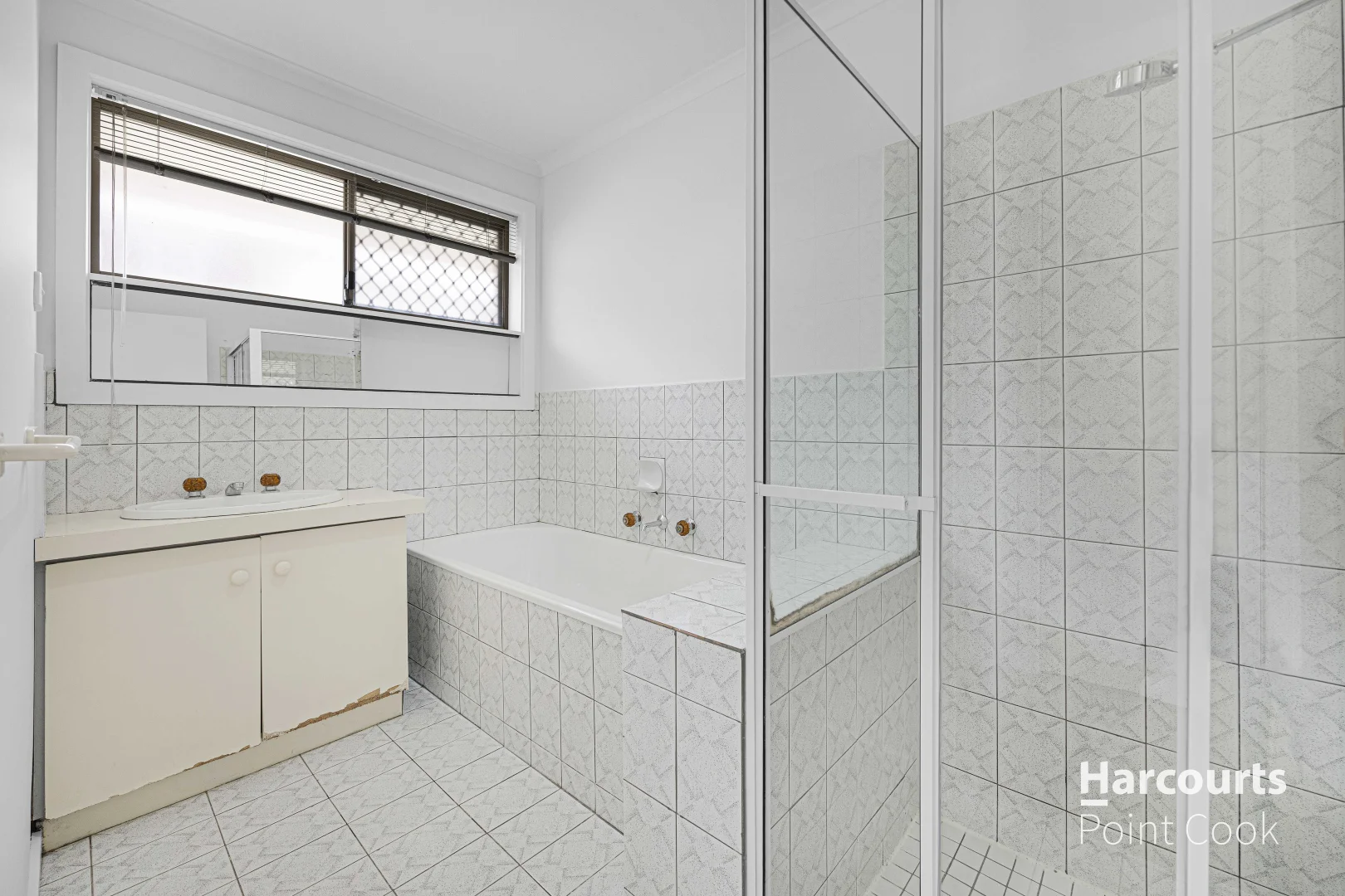 Additional image 7 of 4 Carling Court, Altona Meadows VIC 3028