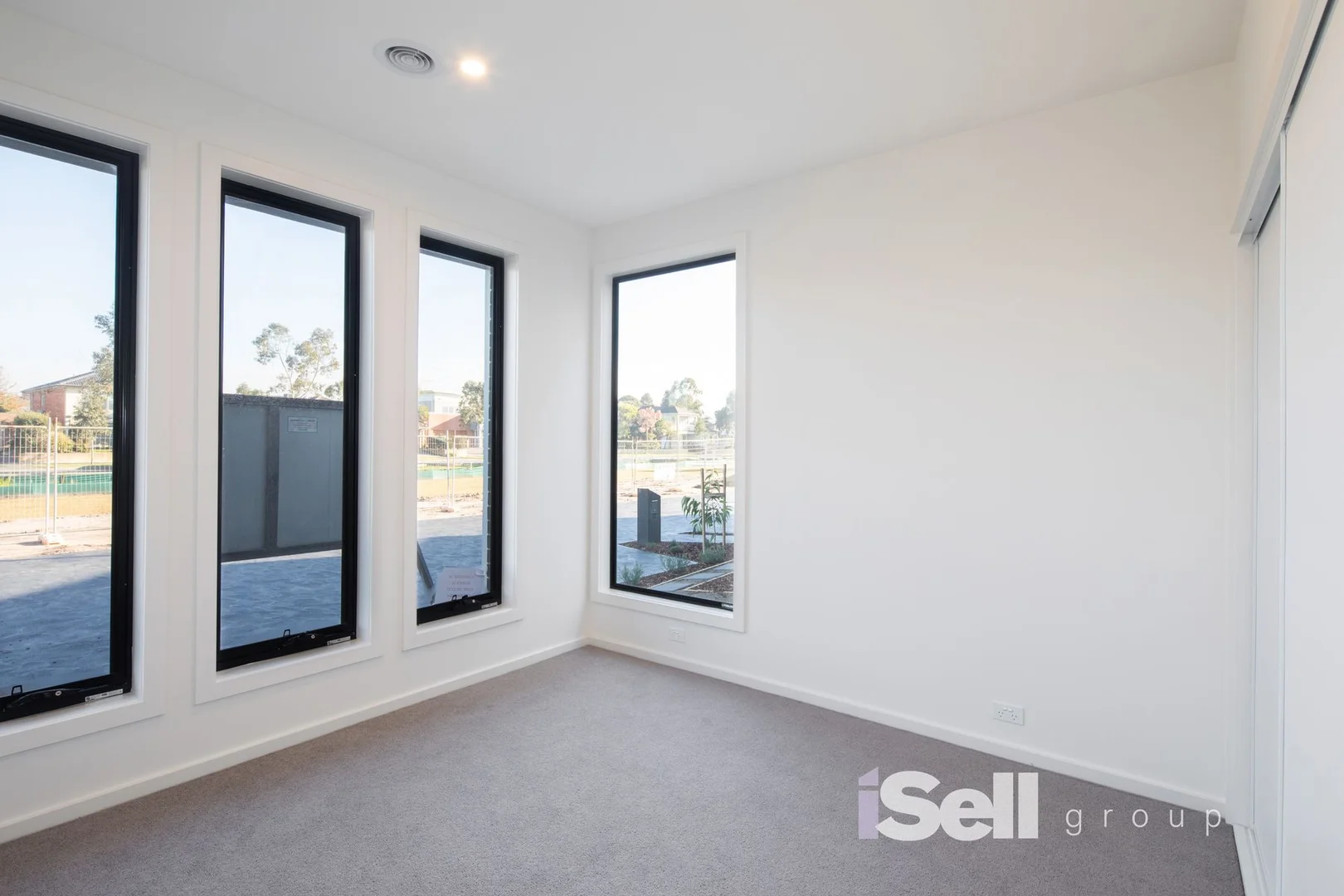 Additional image 2 of 10 Azure Crescent, Keysborough VIC 3173
