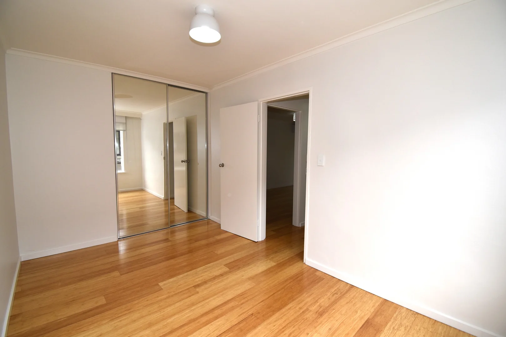 Additional image 4 of 2/174 Murrumbeena Road, Murrumbeena VIC 3163