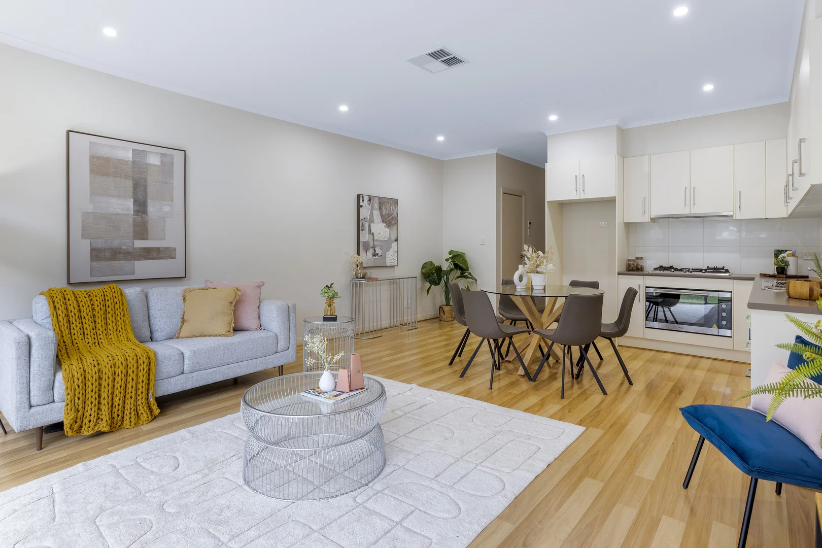 Additional image 6 of 2/111 Kings Road, Salisbury Downs SA 5108
