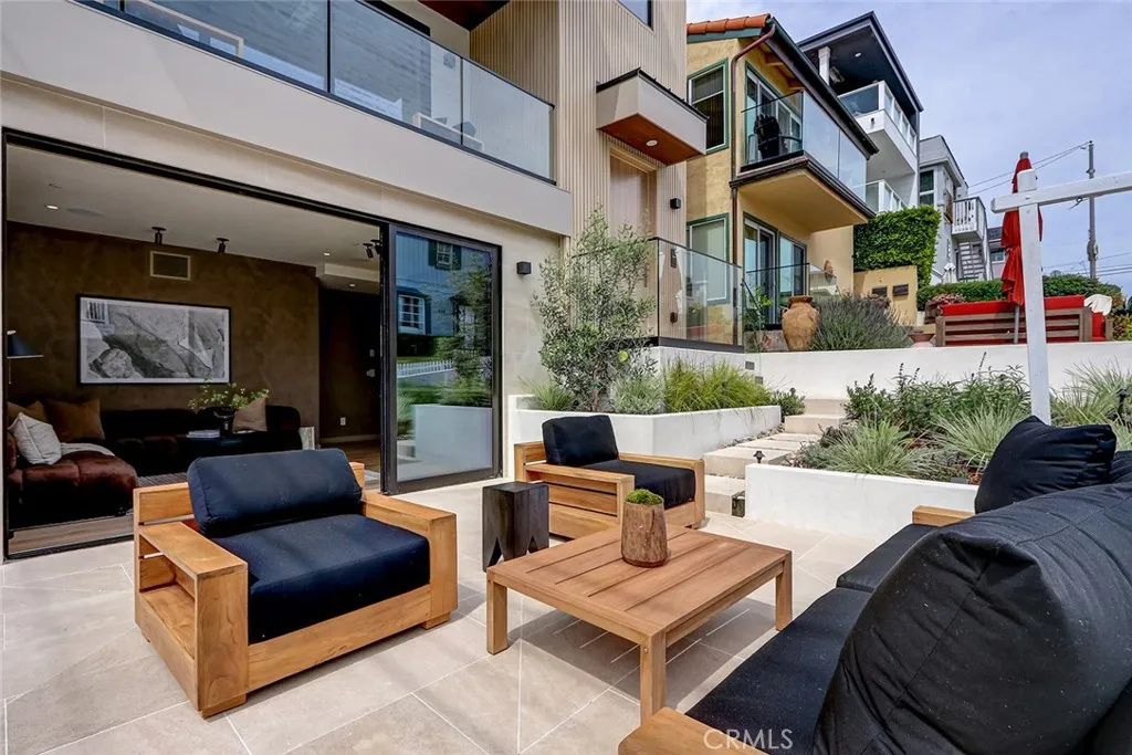 Additional image 63 of 315 25th, Manhattan Beach, CA 90266