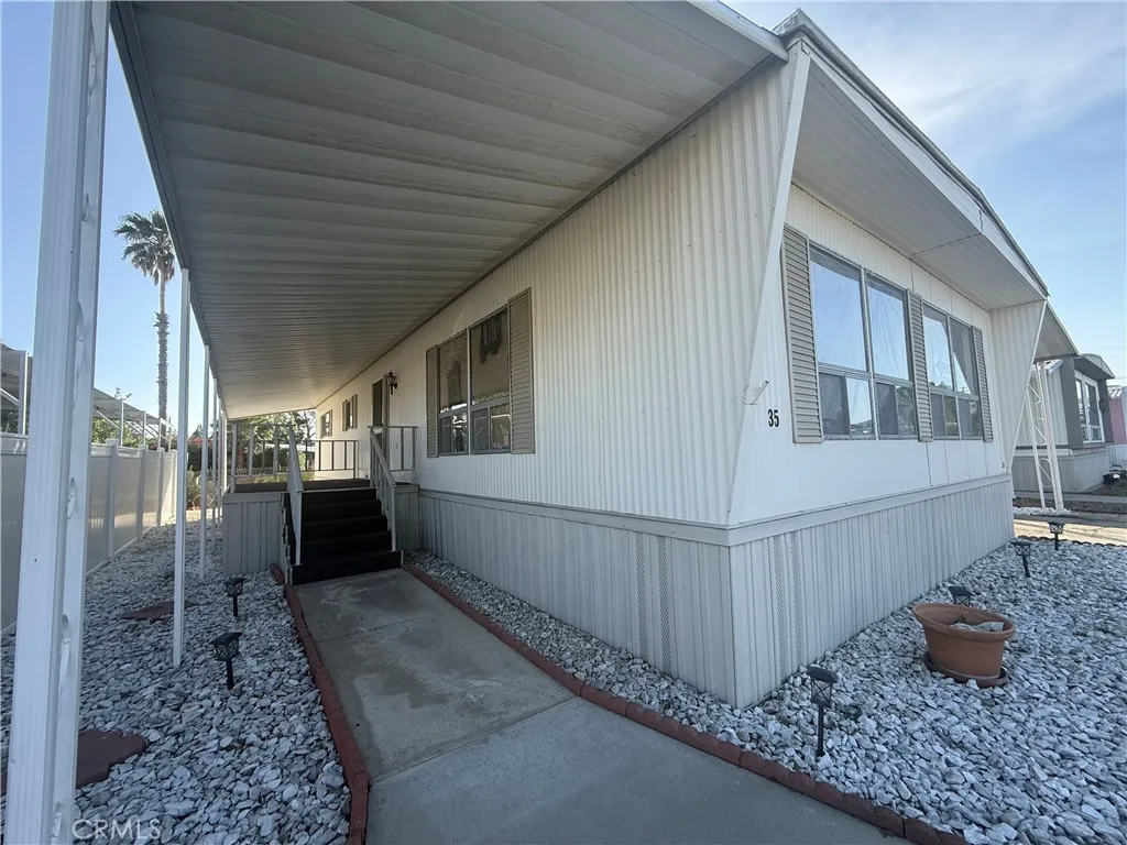 Additional image 6 of 8801 Eton Avenue Unit 35, Canoga Park, CA 91304