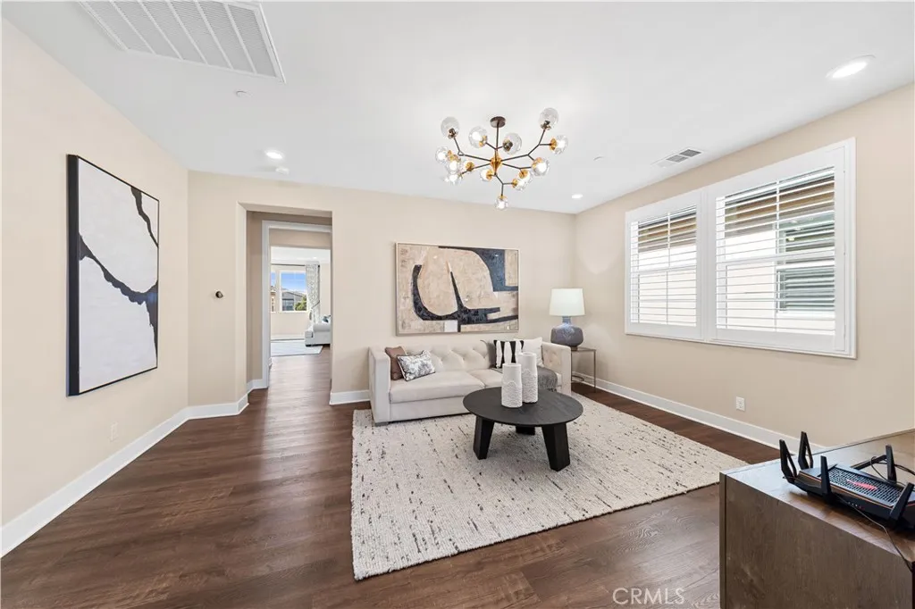 Additional image 11 of 91 Pelican Ln, Irvine, CA 92618