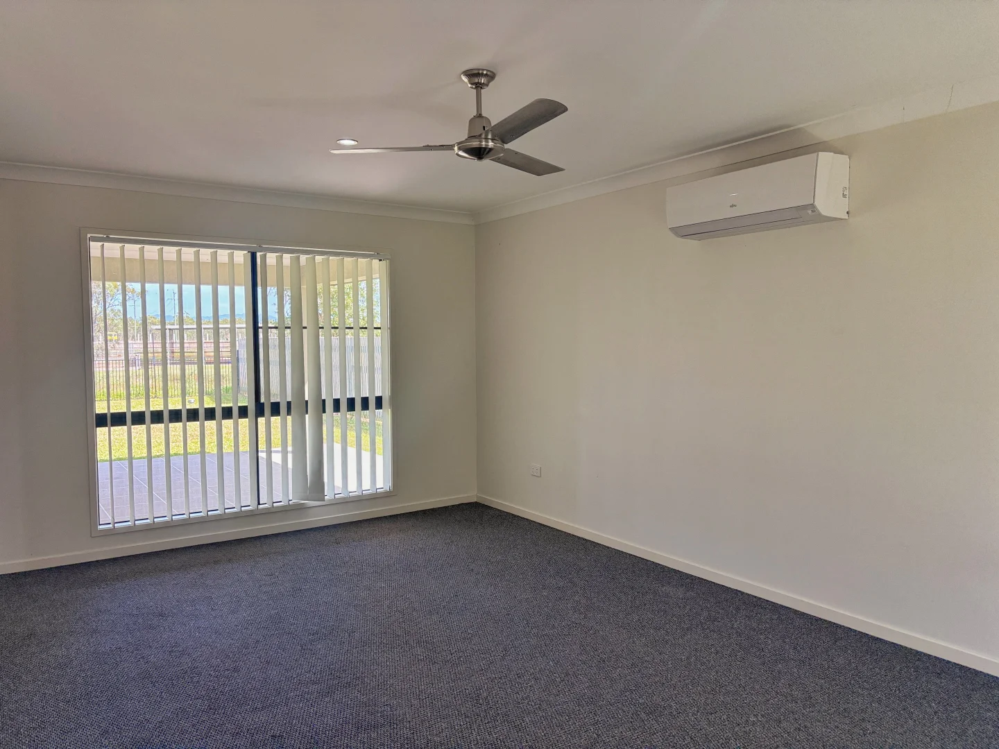13 Pongamia Parade, Mount Low QLD 4818 photo 2
