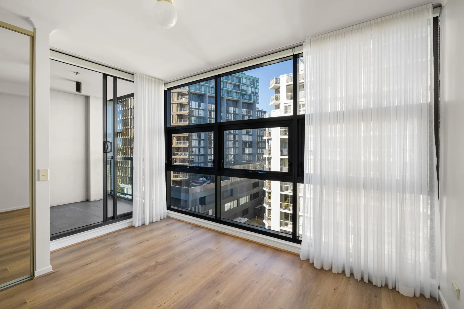 Additional image 4 of 1004/174 Goulburn Street, Surry Hills NSW 2010