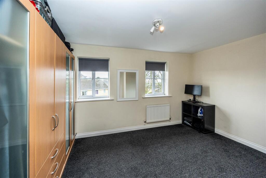 Additional image 21 of Yateholm Drive, Bradford