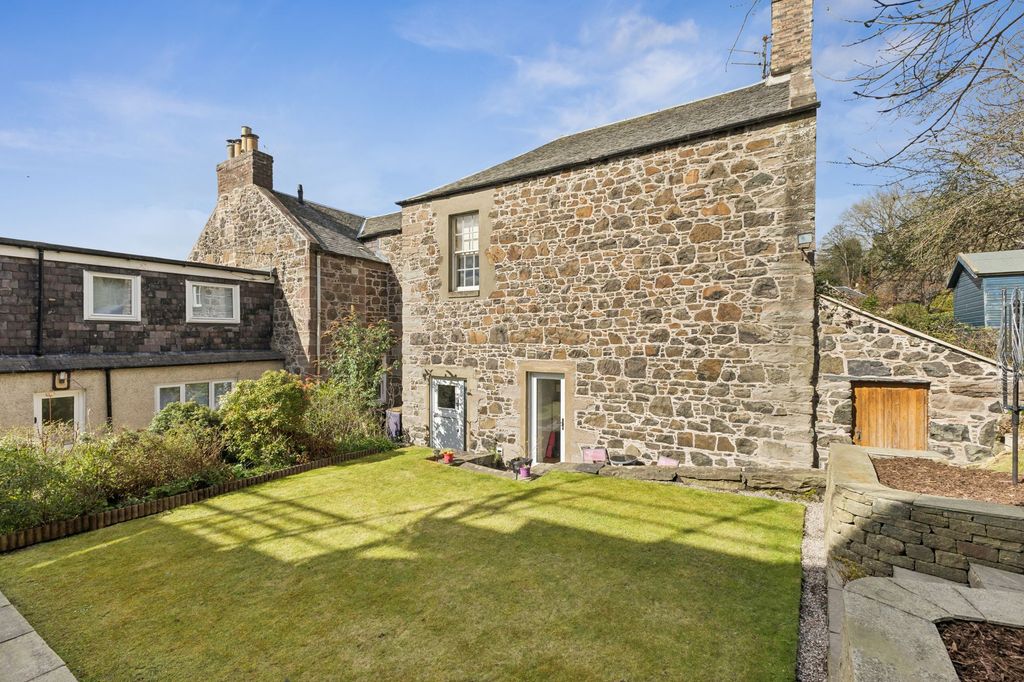 Additional image 21 of 3 bed flat for saleDundee Road, Perth PH2