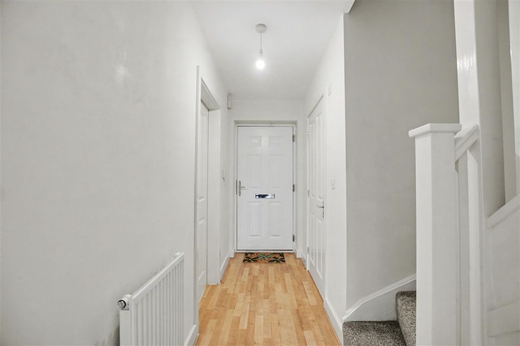 Additional image 10 of 2 bed town house for saleChurch Street, Stapleford, Nottingham NG9