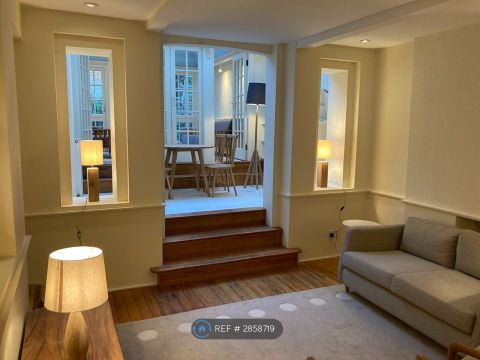 Gloucester Place, London NW1