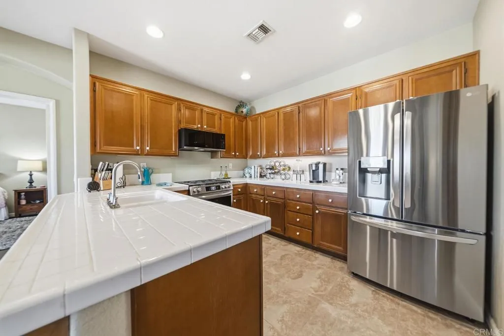 Additional image 9 of 6263 Avenida De Las Vistas Unit 6, San Diego, CA 92154