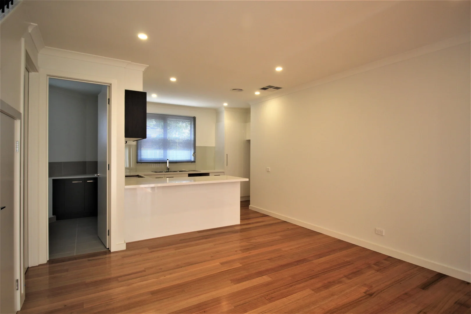 Additional image 3 of 1/12 Woonah Street, Chadstone VIC 3148