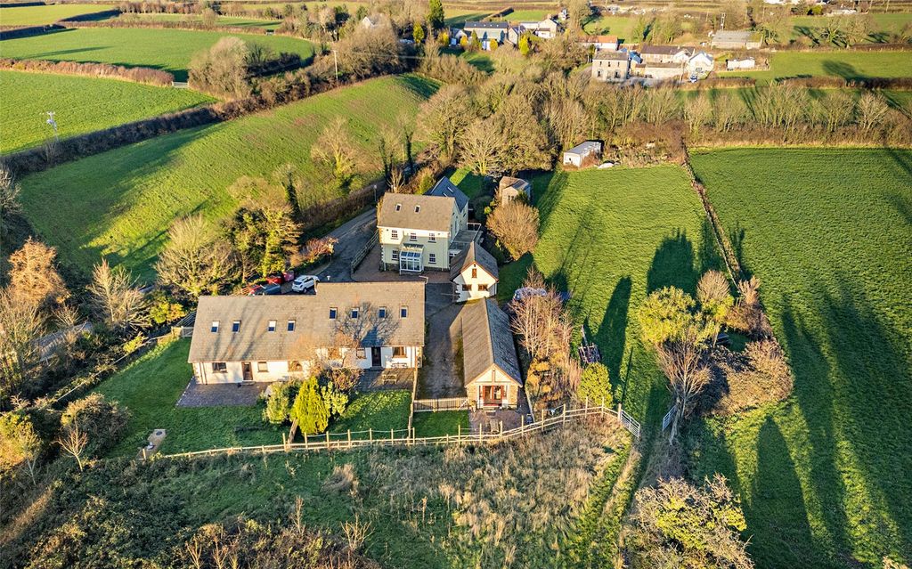 Additional image 3 of 6 bed detached house for saleBroadlay, Ferryside, Carmarthenshire SA17