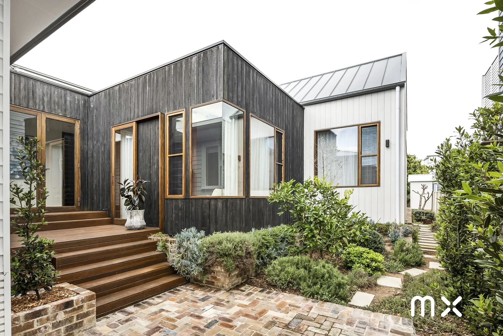 Additional image 19 of 17 Southview Street, Bulli NSW 2516