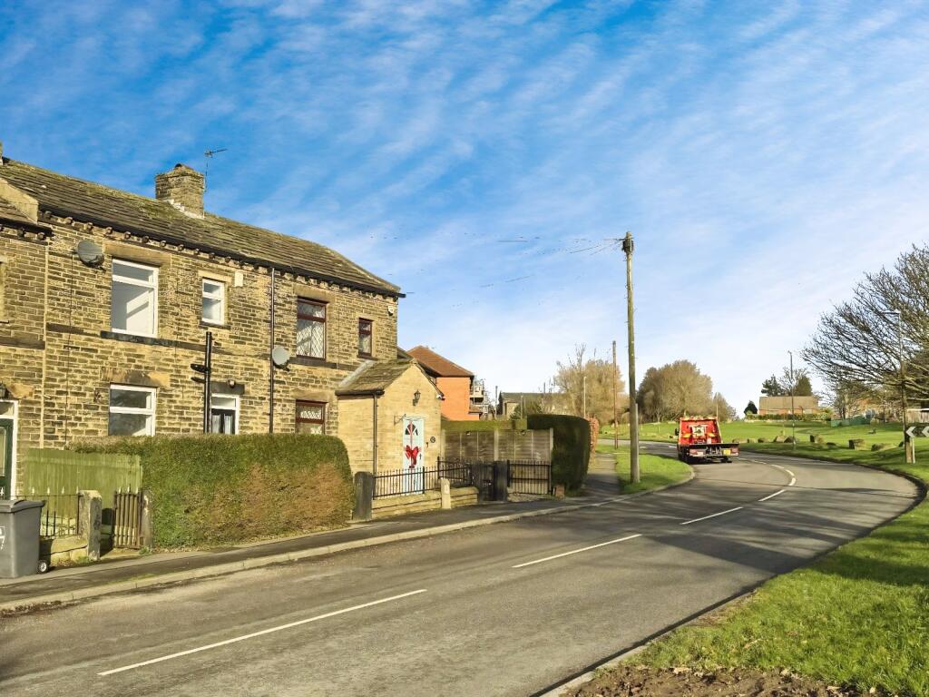 Hunsworth Lane, East Bierley, BD4