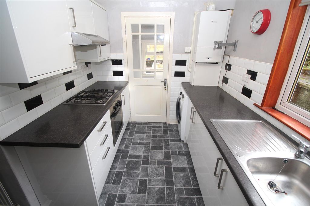 Additional image 7 of 3 bed semi-detached house for saleMaple Road, Greenock PA16