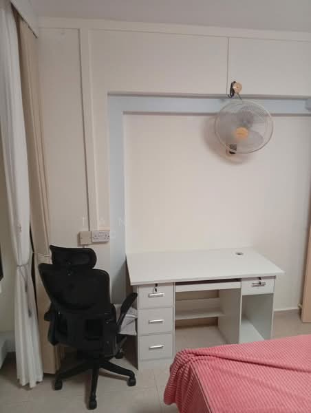410 Sembawang Drive photo 3