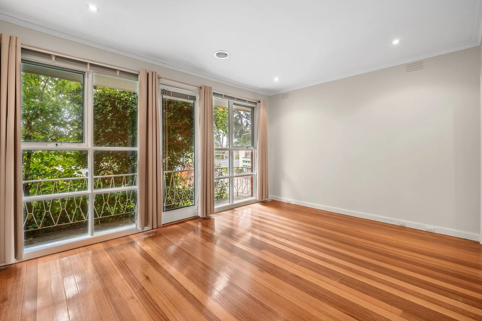 Additional image 4 of 1/155 Lower Heidelberg Road, Ivanhoe VIC 3079