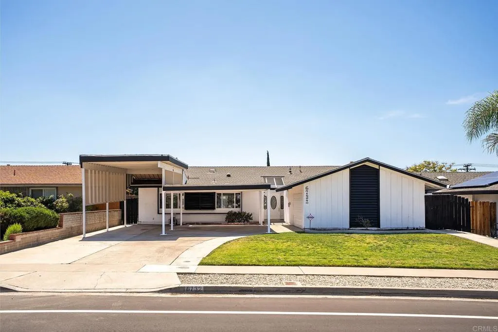 Additional image 3 of 6732 Jackson Dr, San Diego, CA 92119
