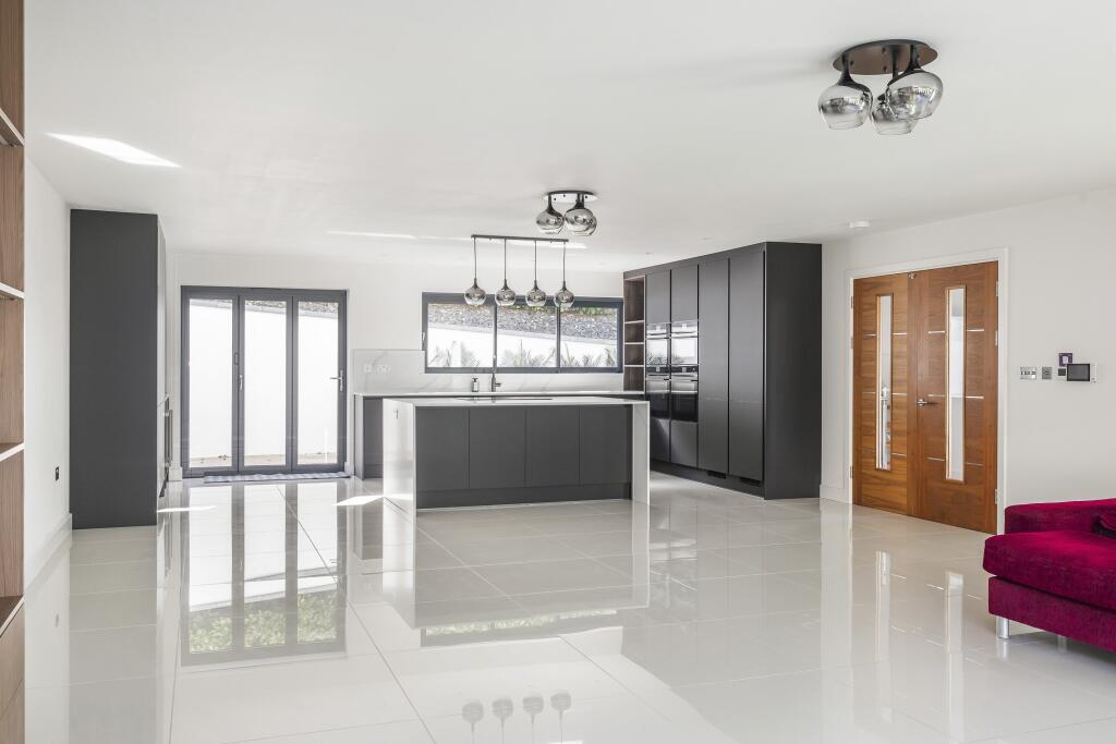 Additional image 2 of De Redvers Road, Poole, 