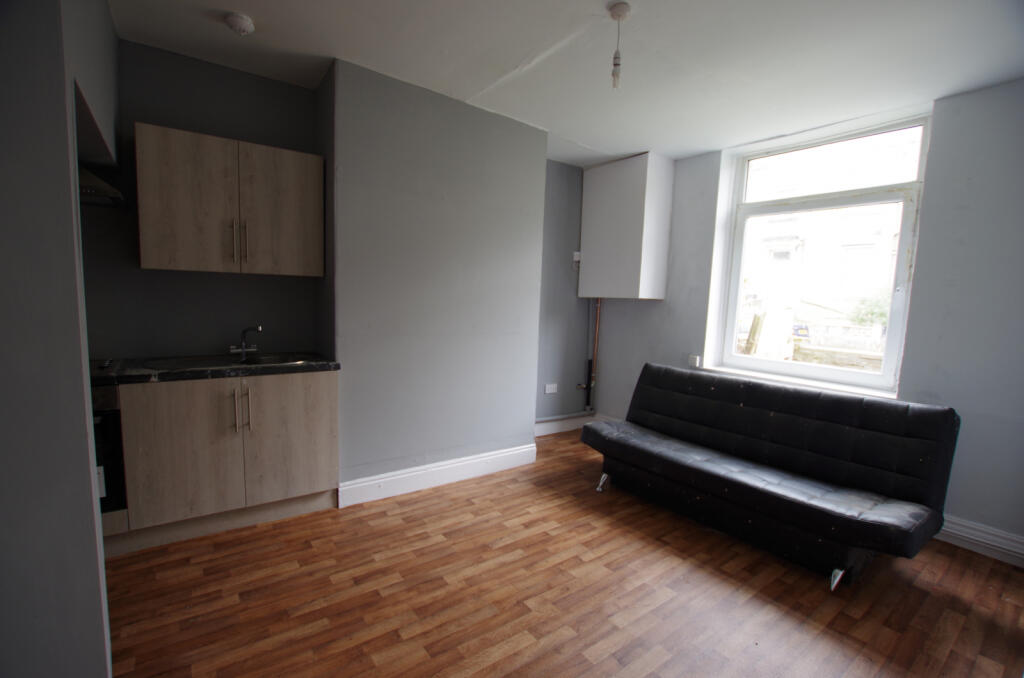 Additional image 4 of Cambridge Street, BD7 3BX