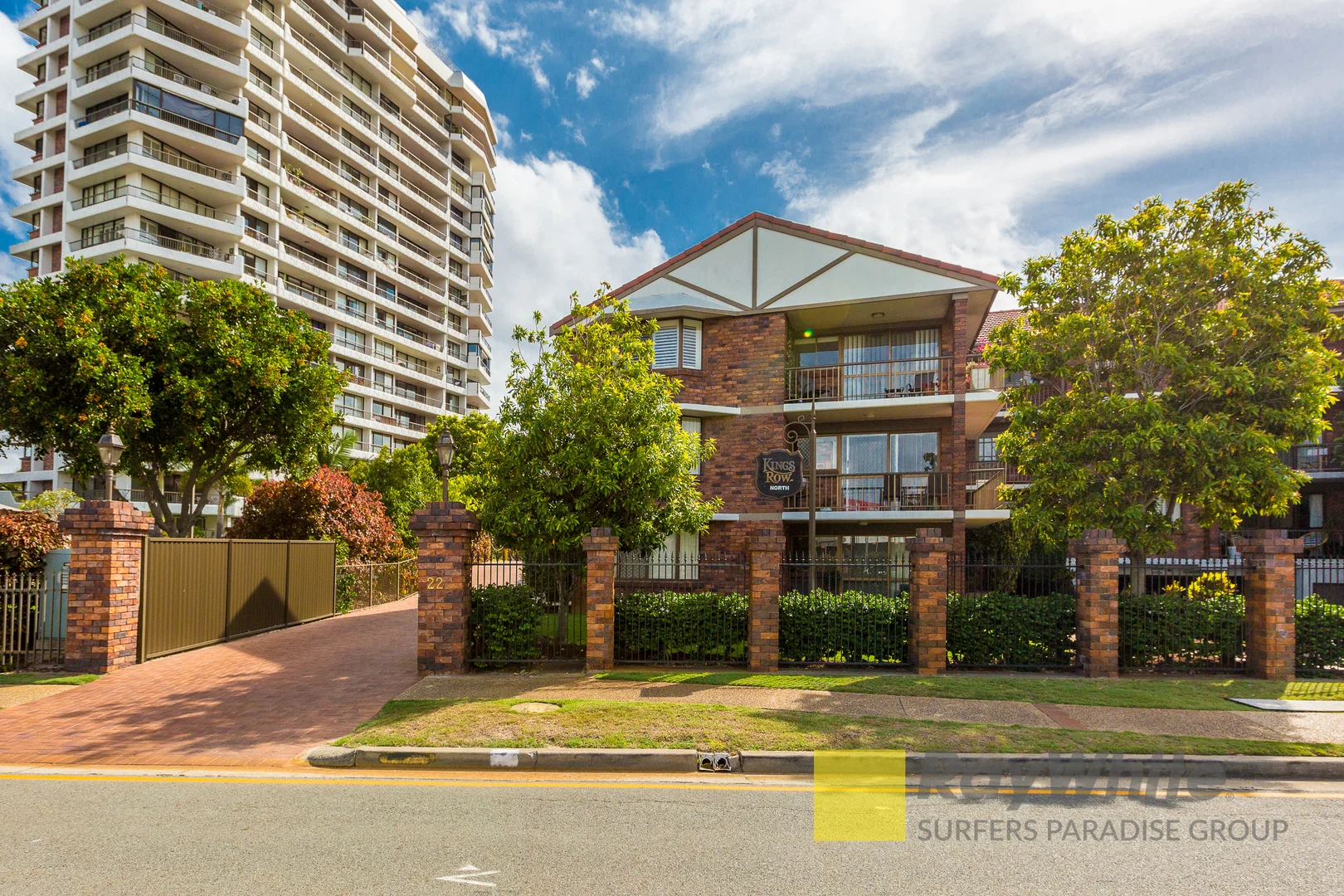 Additional image 18 of 2/22 Commodore Drive, Paradise Waters QLD 4217