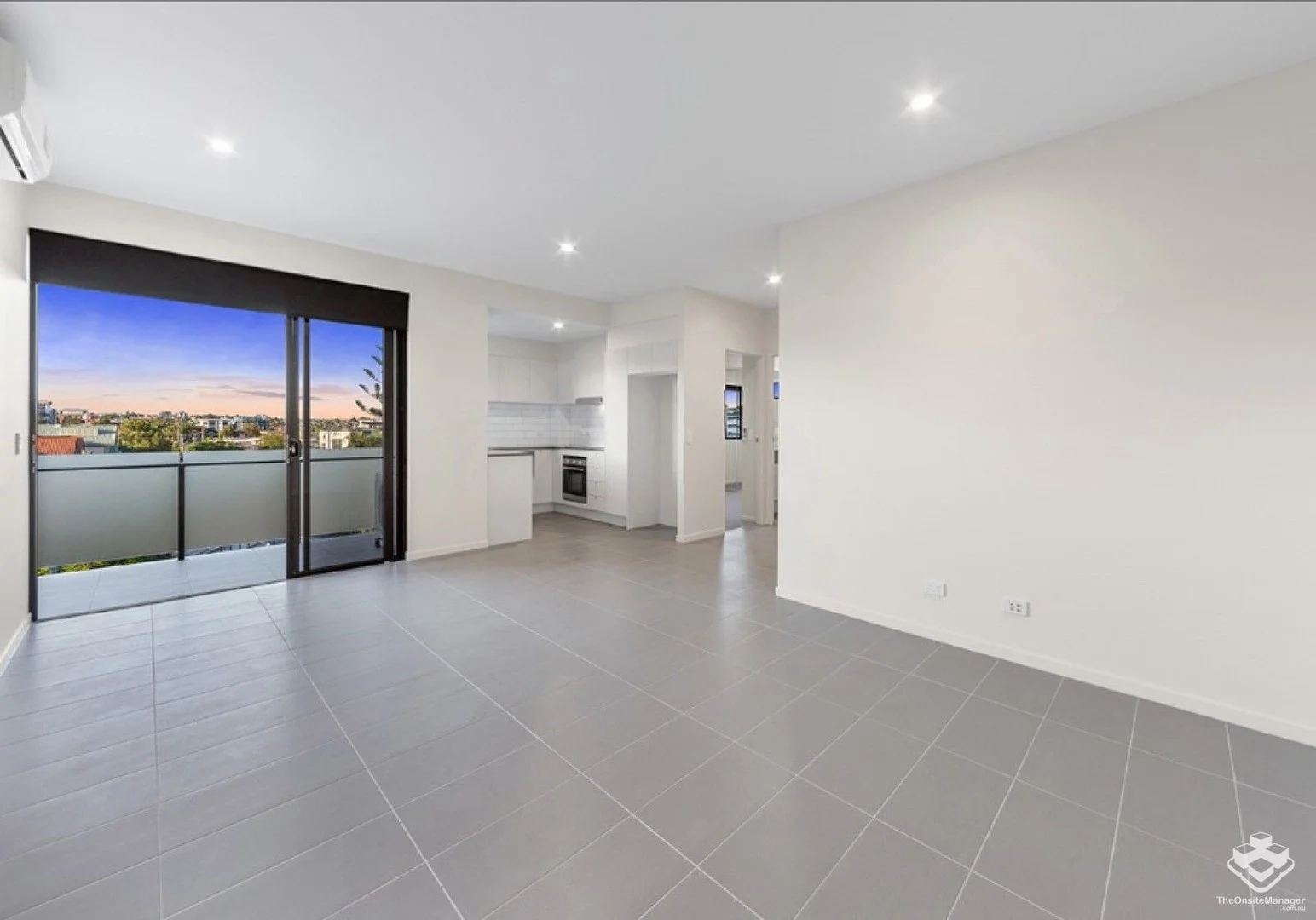 Additional image 2 of ID:21173278/14 Gallway Street, Windsor QLD 4030