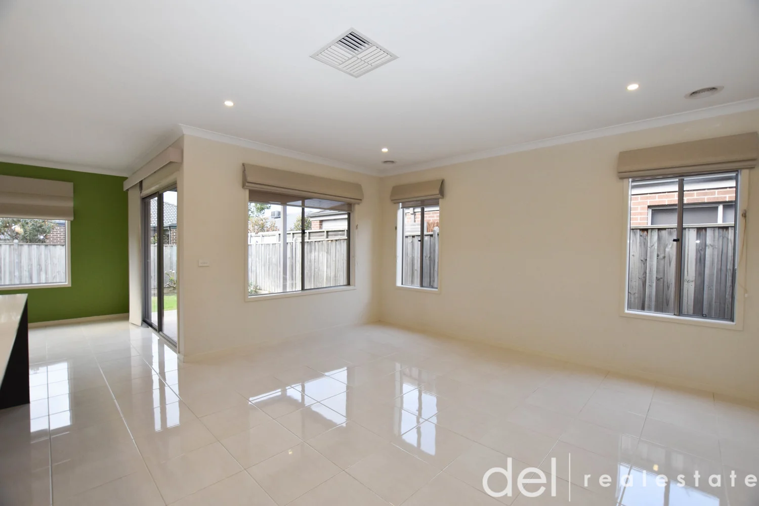 Additional image 3 of 44 Fieldstone Crescent, Cranbourne North VIC 3977