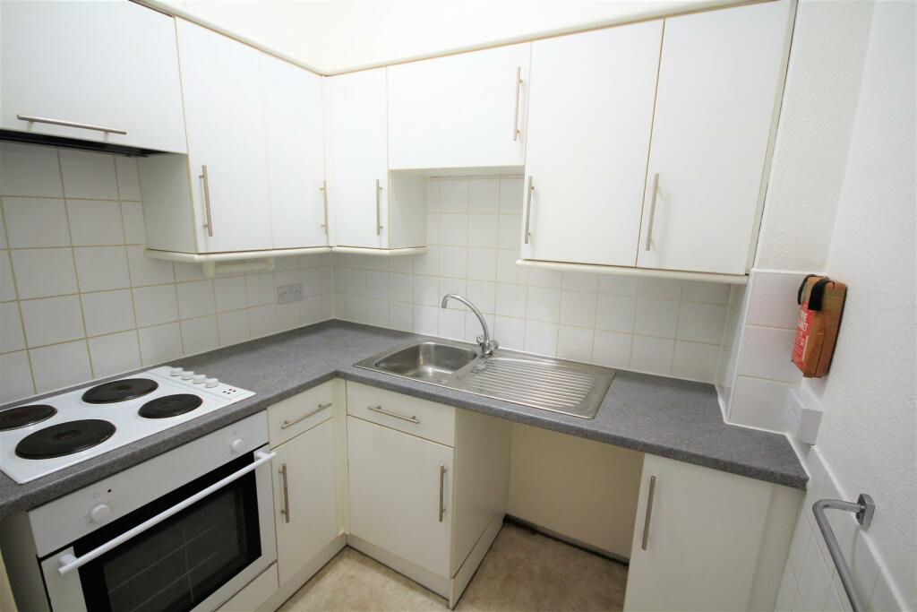 Additional image 9 of Donoughmore Road, Bournemouth