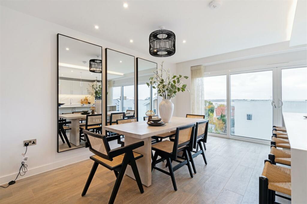 Additional image 7 of Sandbanks Road, Lilliput