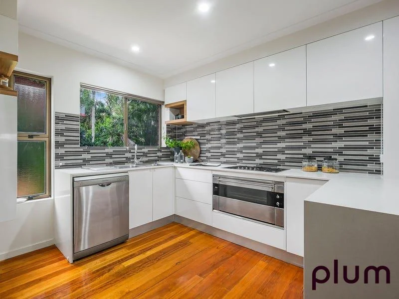 Additional image 2 of 2/1 Jerdanefield Road, St Lucia QLD 4067