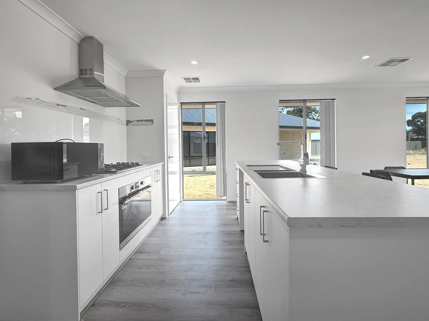 9 Midhurst Crescent, Wellard WA 6170