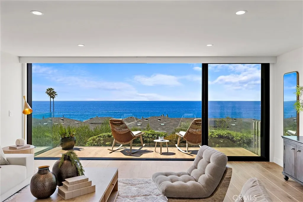 Additional image 18 of 37 Blue Lagoon, Laguna Beach, CA 92651