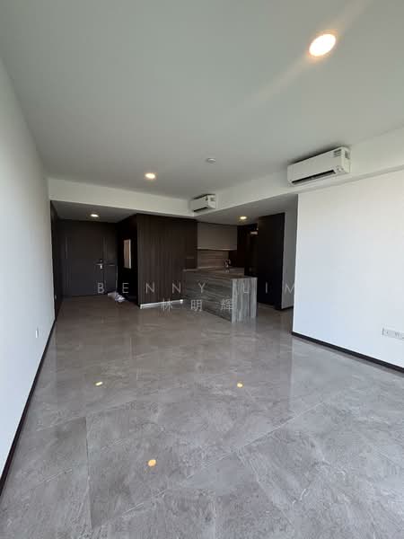 1 Pearl Bank photo 3