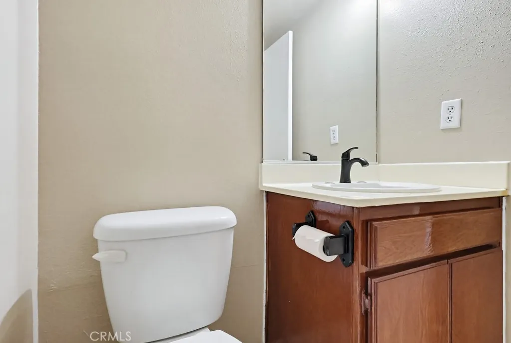 Additional image 33 of 19018 Sherman Way Unit 110, Reseda, CA 91335