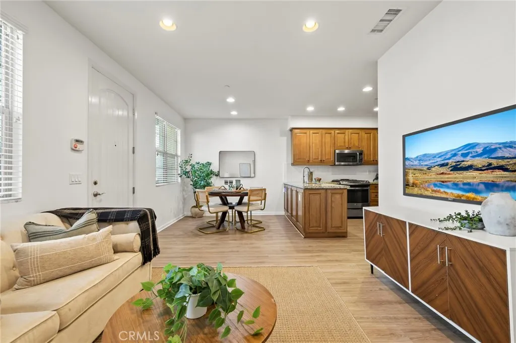 Additional image 44 of 922 E Baseline Road, Claremont, CA 91711
