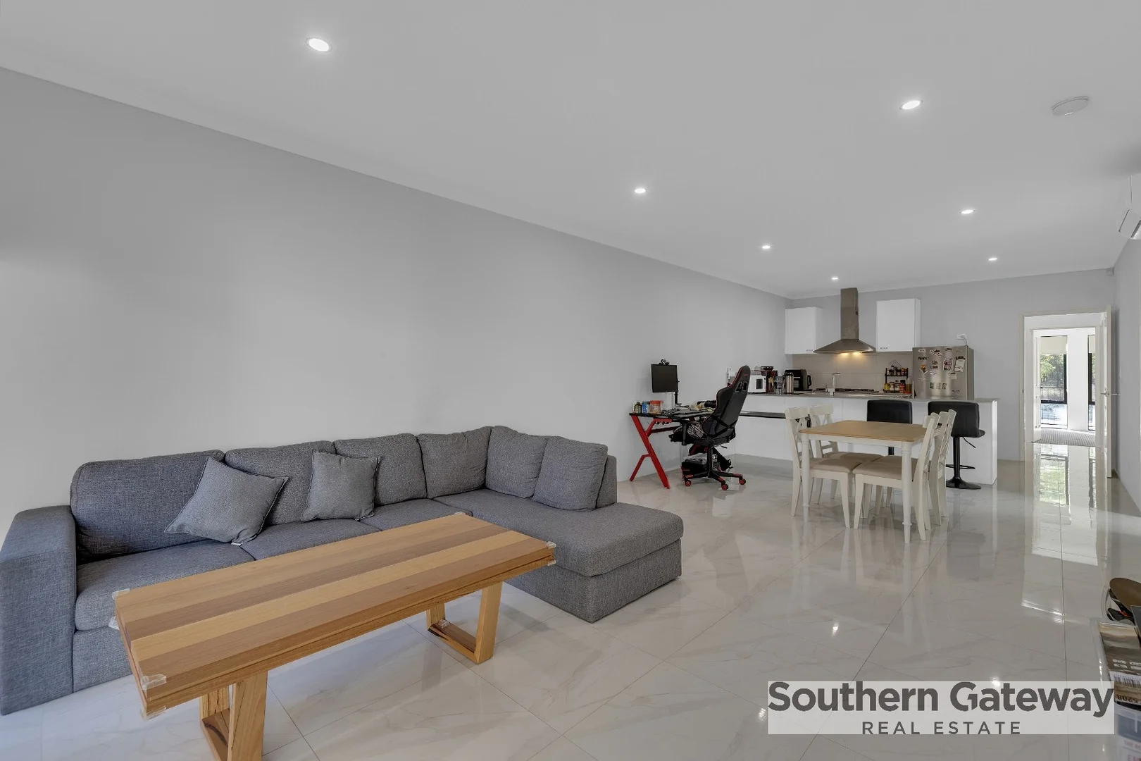Additional image 6 of 82 Hawkeswood Boulevard, Kwinana Town Centre WA 6167