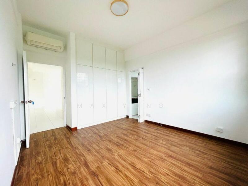 361 Holland Road photo 3