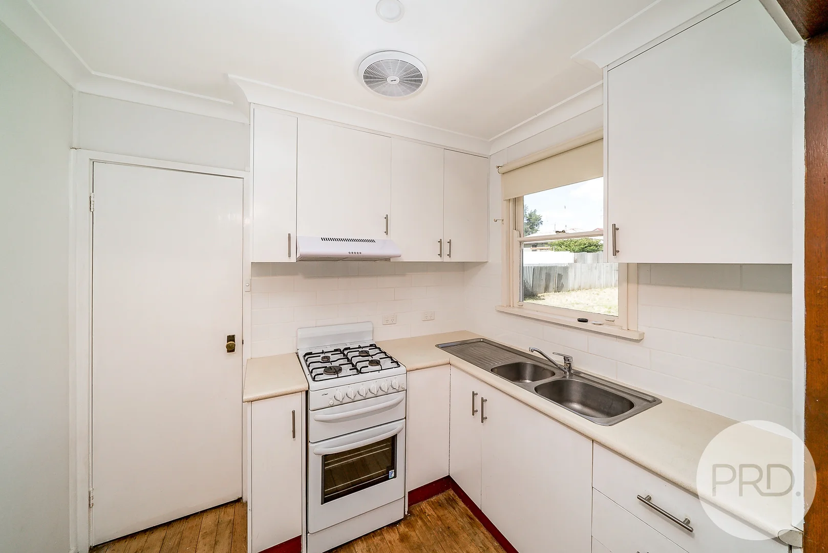 Additional image 3 of 127 Bourke Street, Mount Austin NSW 2650