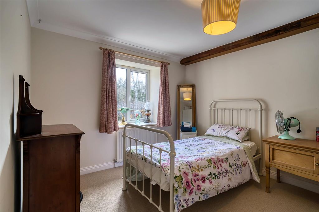 Additional image 8 of 2 bed terraced house for saleShorts Green Lane, Motcombe, Shaftesbury SP7